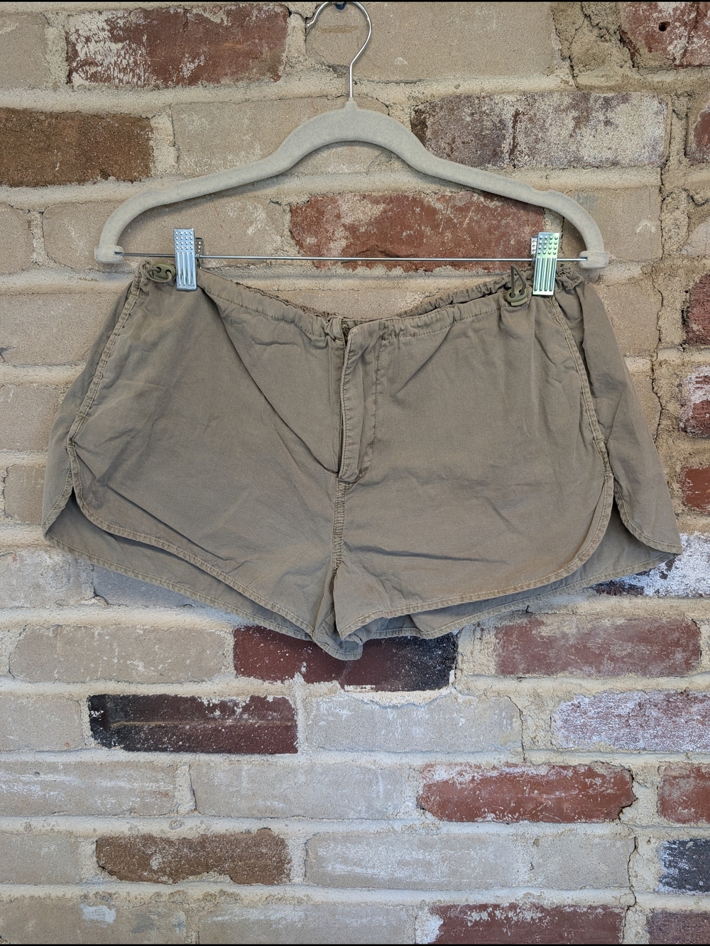 La Hearts Olive Green Women’s Casual Shorts